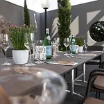 Hotel Waghäuseler Hof Gmbh