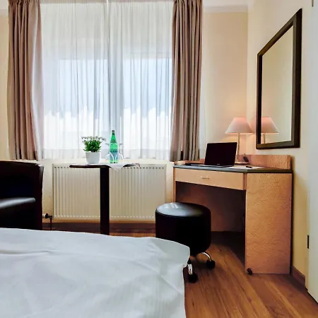 Hotel Waghaeuseler Hof Gmbh